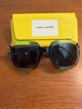 Marc Jacobs Sunglasses 574S